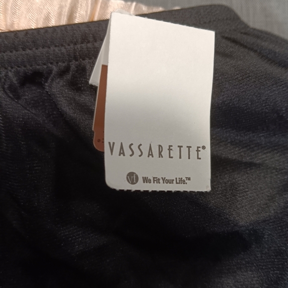 VTG Vassarette Satin LONG Slip Black Sable 11122 Size Large 32" 90s NWT Silky - Picture 5 of 7